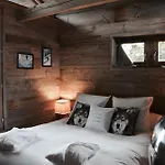 Les Secrets-font Romeu Chalet *