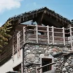 Les Secrets-font Romeu