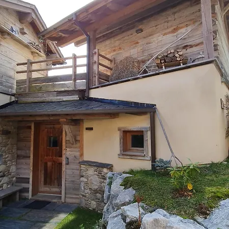 Les Secrets-font Romeu